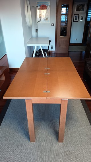 Mesa comedor cerezo Banak Importa 3 posiciones