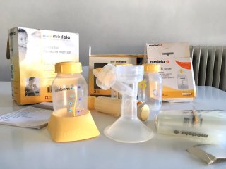 Sacaleches Medela Manual + Biberones + Bolsas