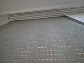 Cortinas Leroy Merlin grises y blancas