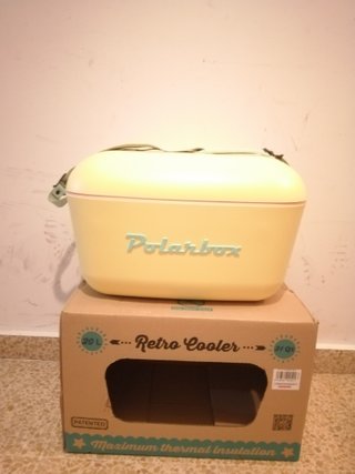 Nevera Polarbox Amarilla Grande