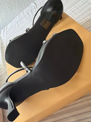 Zapatos de fiesta elegantes