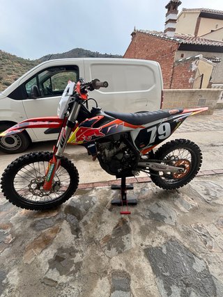KTM 250 SX-F Motocross