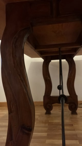 Mesa Castellana Rústica Madera y Tela