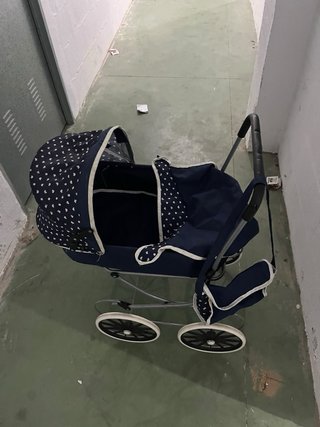Carrito de muñecas clásico azul