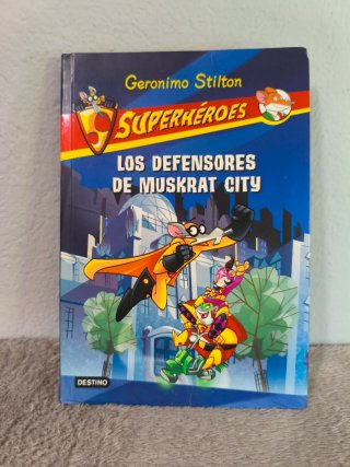 Diferentes libros especiales de Gerónimo Stilton