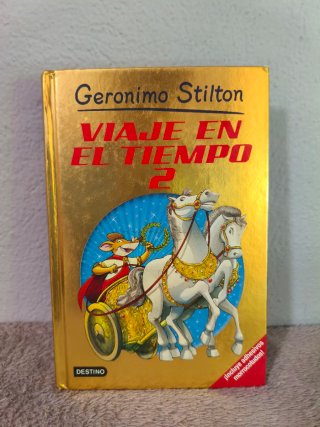 Diferentes libros especiales de Gerónimo Stilton