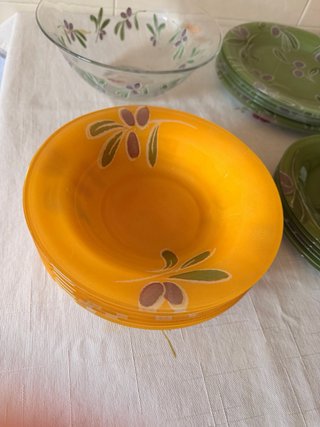 Juego de vajilla de cristal decorado