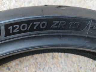 Neumático Michelin 120/70R19 Road6