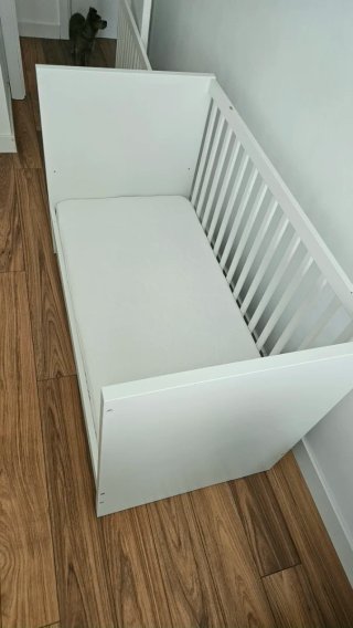 Cuna STUVA blanca con cajones + colchón +funda