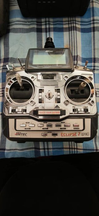 Mando Radio Control Graupner JR FM 414
