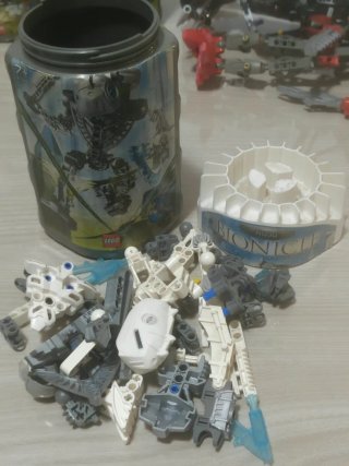 Lego Bionicle 6 contenitori