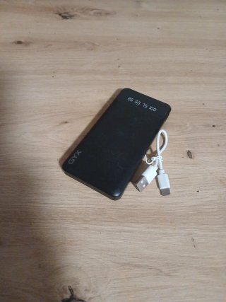 Cargador Portátil GYX