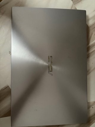 Portátil ASUS ZenBook 14 UM431D Ryzen 7 16GB