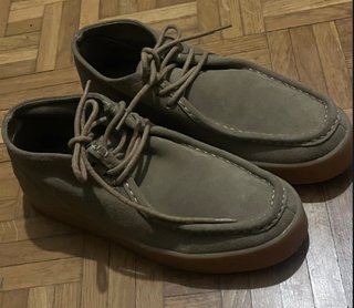 Botines ante mocasín t41 estilo Wallabee