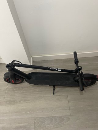 Patinete Eléctrico Negro