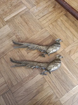 Antiguas figuras de faisanes