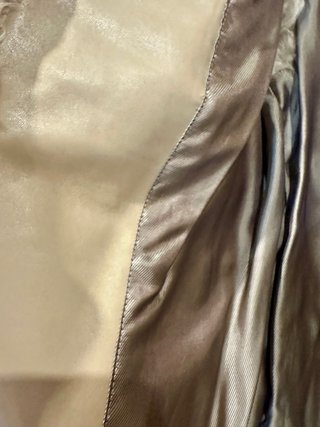 Chaleco de piel gris