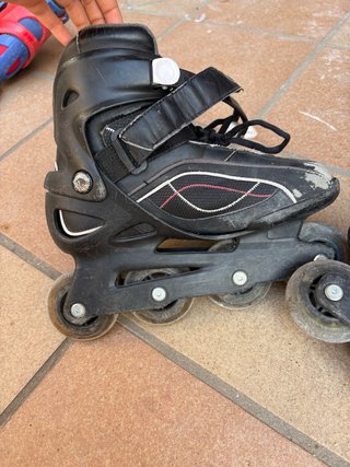 Patines talla 39,5 y casco