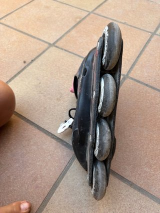 Patines talla 39,5 y casco