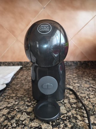 Cafetera Nescafé Dolce Gusto Piccolo Negra