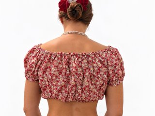 Top floral algodón mangas puff coquett