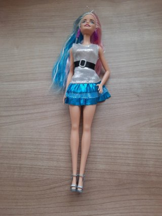 Armario Barbie con Muñeca y accesorios