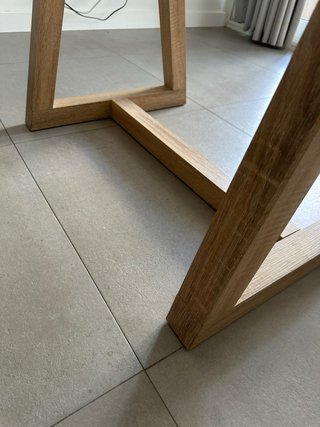 Mesa de centro de madera y vidrio