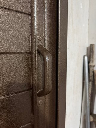 Portal aluminio espesor lacado en horno