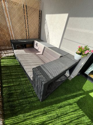 Divano da esterno in rattan nero e beige