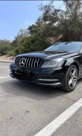 Mercedes-Benz 220c 2012