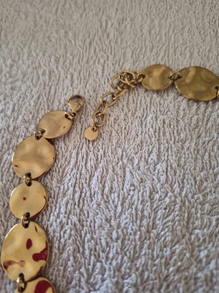 Collar Lemur Monedas Doradas