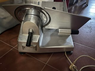 Cortadora de fiambre profesional