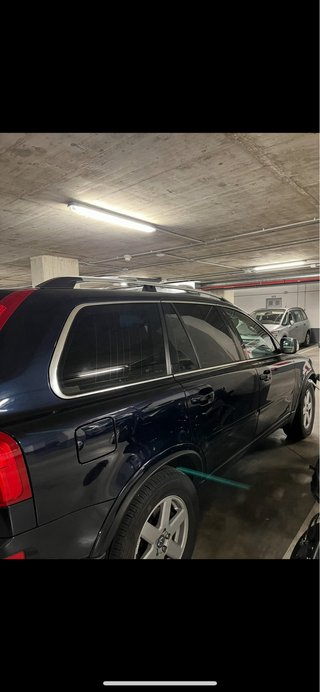 Volvo XC90 2011