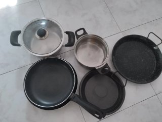 Lote sartenes y olla