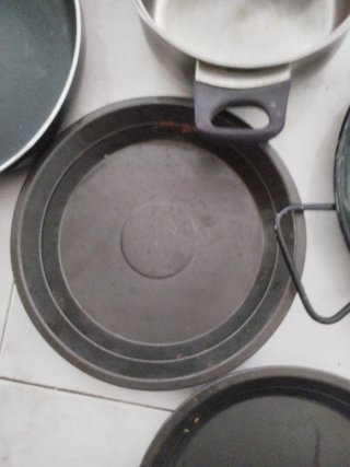 Lote sartenes y olla