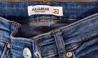 Pantalón vaquero azul pull&bear talla 38