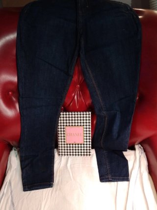 Pantalón vaquero Lefties Talla 38S