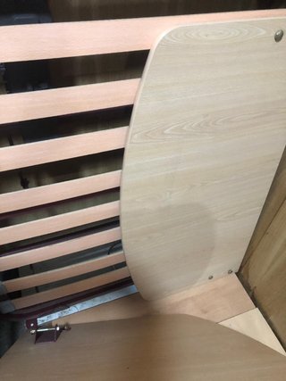Cama articulada metálica