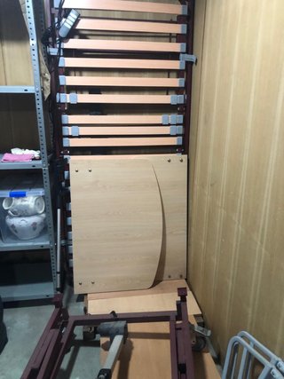 Cama articulada metálica