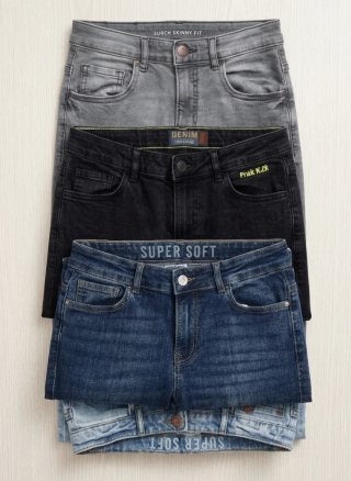 Vaqueros Zara chico 11-12 años 152 cm