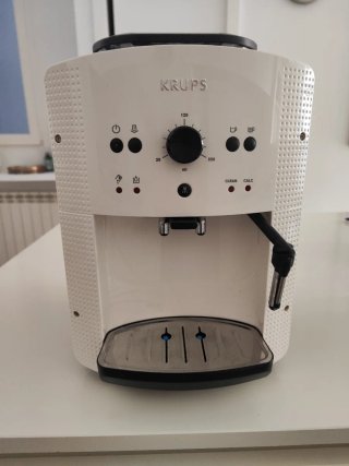 Cafetera Krups Roma Automática EA8100