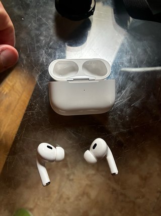 Auriculares Apple AirPods Pro Blancos Y marca blan