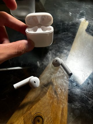 Auriculares Apple AirPods Pro Blancos Y marca blan