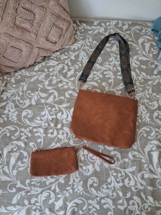 Bolso de cuero marrón nuevo + monedero/bolsita