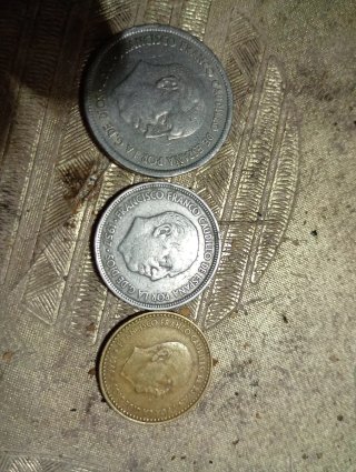 Monedas antiguas franco y otros países