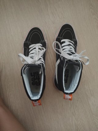 Zapatillas estilo Vans Altas Negras Naranja