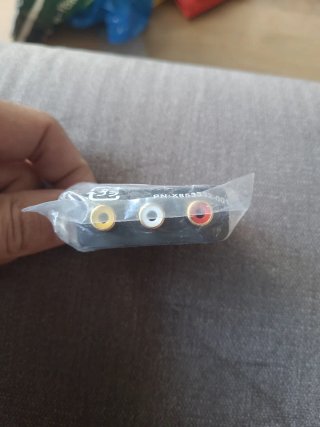 Adaptador Xbox 360 Euroconector a Compuesto Micros