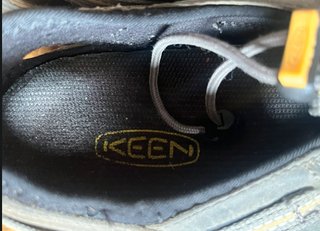 Sandalias Keen T42.5 Trekking Waterpoof.