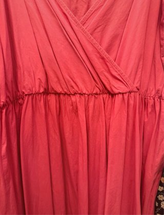 Vestido rosa Zara escote cruzado