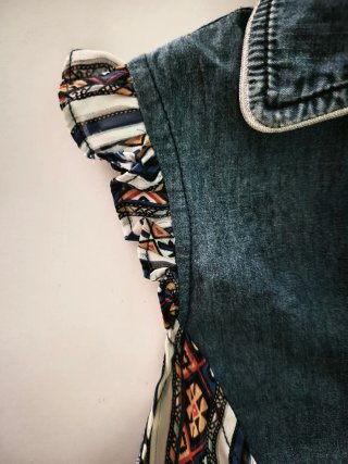 Chaleco Desigual Denim con Estampado Étnico